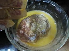 再裹上蛋液