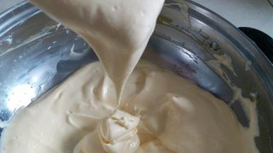 蛋糕糊做好了，也是很细腻哦