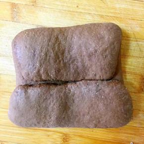 如图再次上下对折