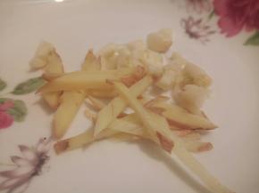 生姜，蒜，切好备用