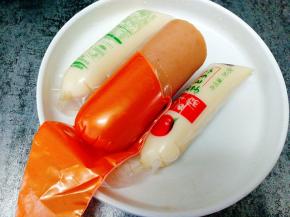 肉末，火腿肠，玉子豆腐，鸡蛋