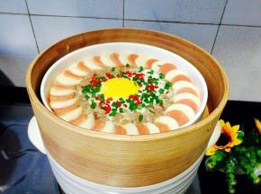 盖上盖子，锅上气后蒸个7分钟左右就可以啦。