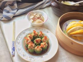 有吃有喝，有肉有菜。