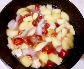 煮开就可以了，关火放凉装入保鲜盒里放冰箱，第二天吃口感最好。