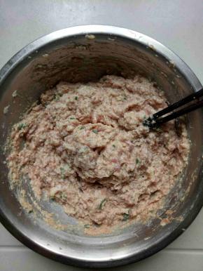 顺着一个方向搅拌均匀