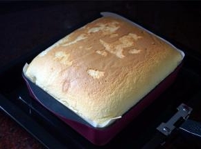 65分钟后出炉，撕去锡纸（表面有点粘锡纸了）。