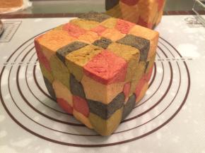 10.	出炉马上脱模，放晾架上放凉