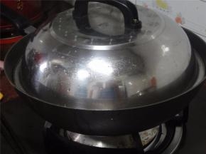 盖锅焗3分钟左右。