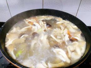 加入开水。