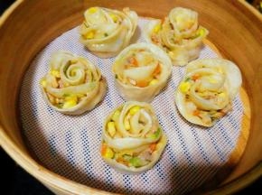 上汽后转中小火，蒸15钟即可