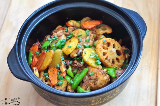 麻辣鸡腿香锅
