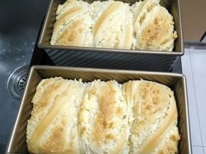表面上色均匀后即可出炉