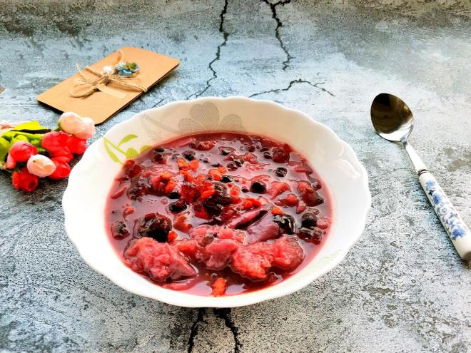 深秋养生一碗黑白配----