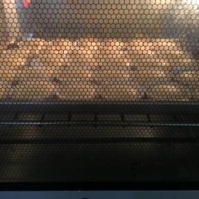 烤箱中层，140度20分钟