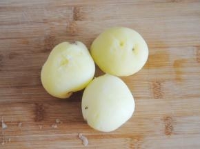去皮切小块
