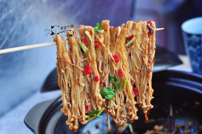 香辣金针菇