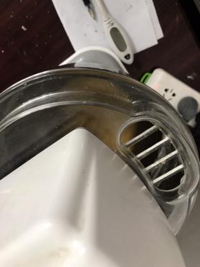 所有食材放入厨师机桶里除黄油外。