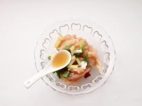 料酒半汤匙去腥