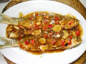 欠汁淋在刁子鱼上即可。