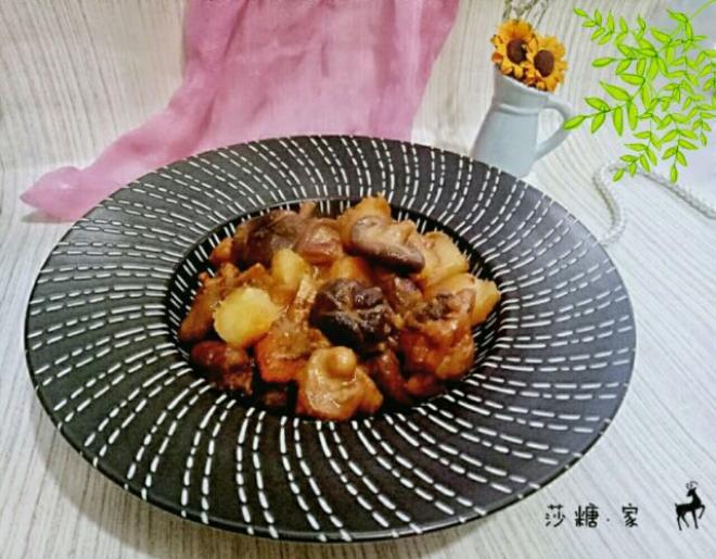 红烧鸡肉香菇土豆