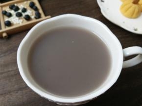 将打好的豆浆过滤去渣后饮用。