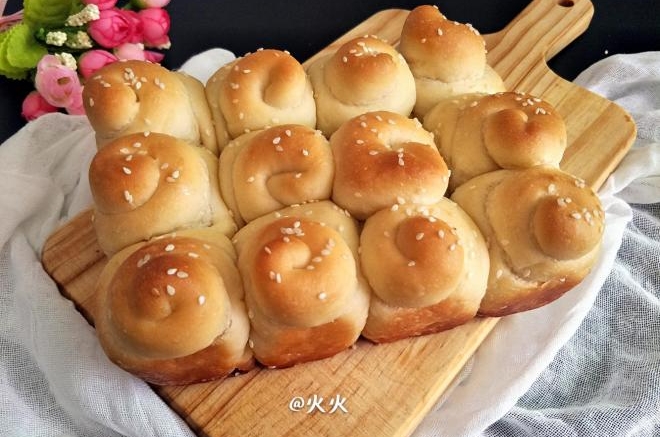 奶油蜂蜜脆底小面包