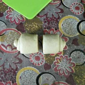 中间切开分成两段