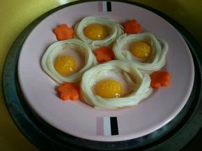 放入锅中蒸。开锅后蒸5分钟即可。