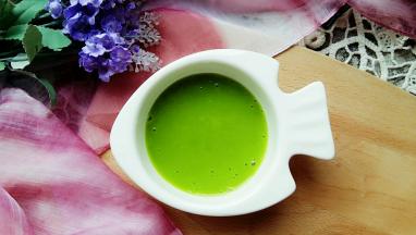 豌豆小米糊做好了，颜色超级漂亮。