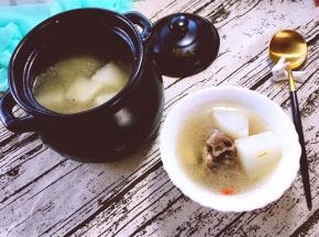 小火慢炖20分钟即可食用