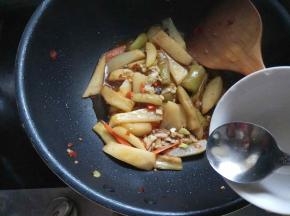 加鱼香汁。