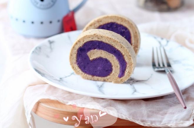 牛奶红茶紫薯蛋糕卷