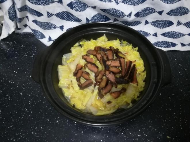 白菜腊肉煲
