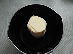 黄油隔水融化备用
