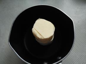 黄油隔水融化备用