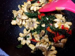 大火焖1分钟出锅