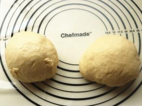 排气后分成2份。