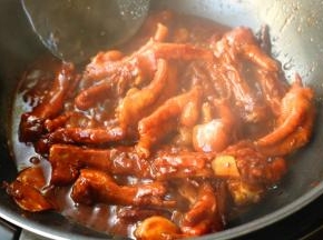 最后大火收汁即可。