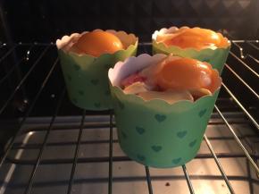 烤箱180度15分钟，七分钟左右盖锡纸