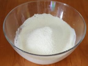 过筛加入所有粉类