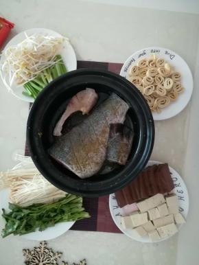 主料，配菜集合。