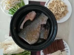 主料，配菜集合。