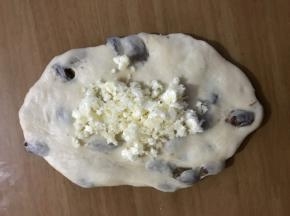 中间加入拌好的椰蓉