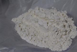 泡打粉加入低粉过筛