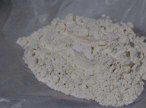 泡打粉加入低粉过筛