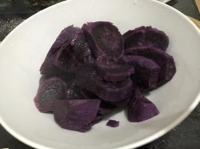 蒸至能用筷子容易的插入