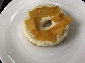 加入芒果，合上另一层