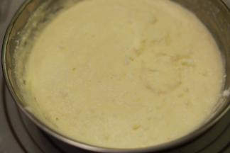 略拌至蛋白均匀即可