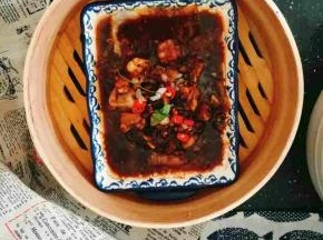 豉汁排骨，汤汁浓郁，肉鲜香软烂。我家小宝很喜欢。