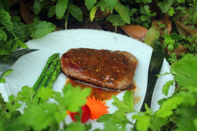 黑胡椒手工原切牛排